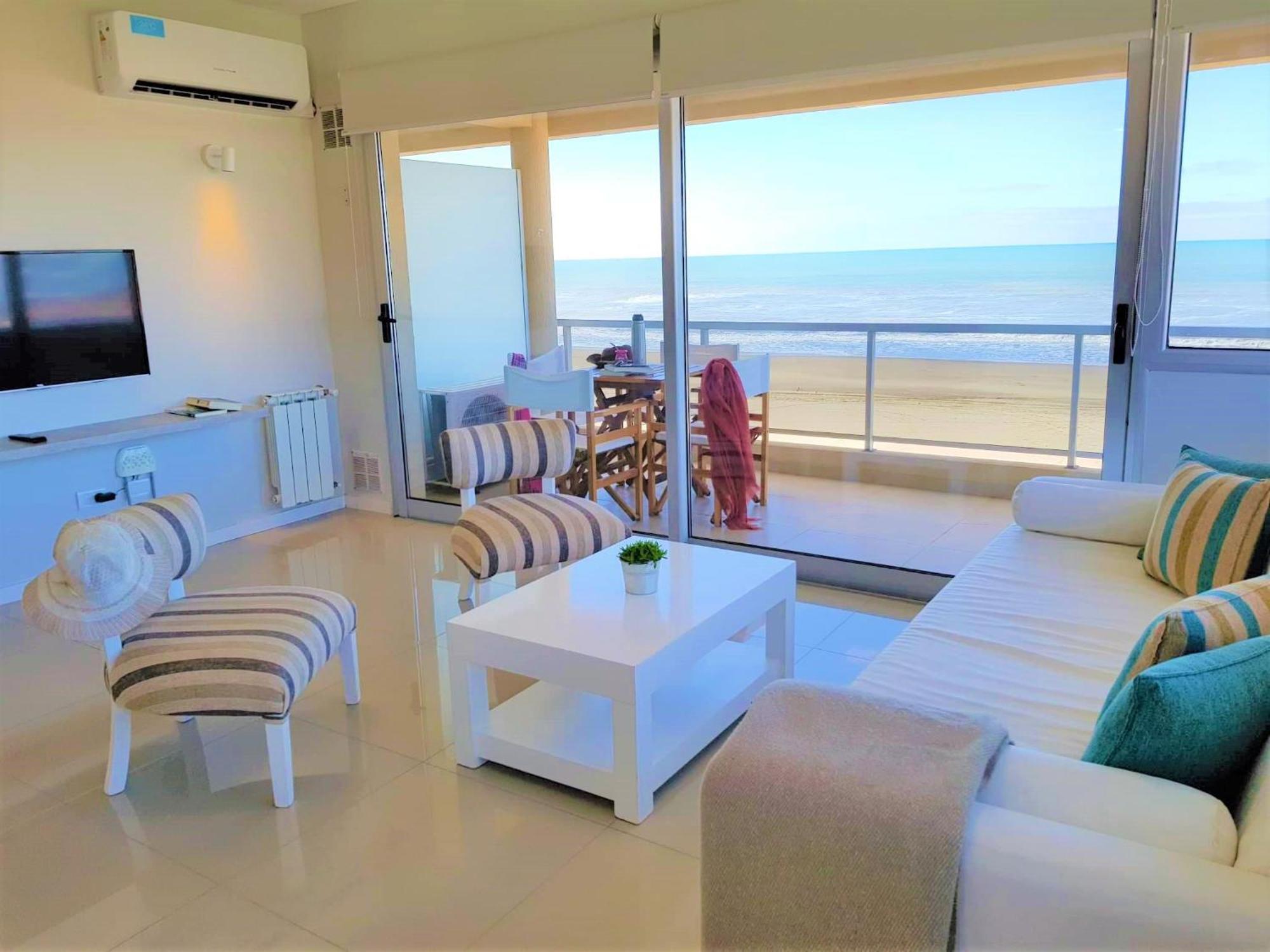Hotel Tejas Rojas Villa Gesell Exteriör bild