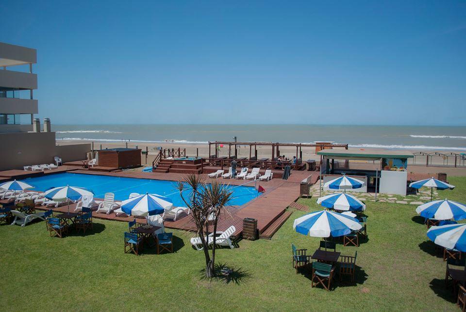 Hotel Tejas Rojas Villa Gesell Exteriör bild